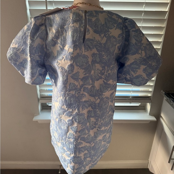 NWT Entro Blue and White Jacquard Floral Dress - Picture 2 of 3